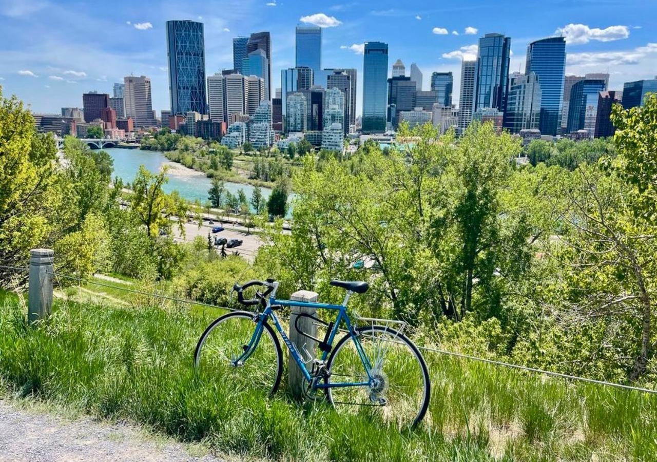 The Park House Retreat With Hot Tub * Calgary